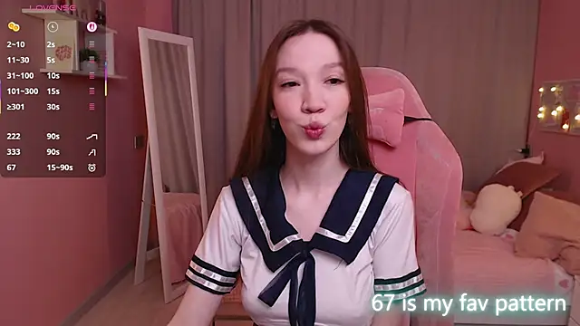 Shriya Sarann online show from 02/06/26, 02:02