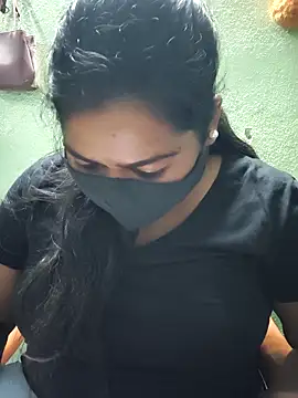 Snapshot of Liyaa_24 chatting on 02/02/26, 08:46 Liyaa 24 online show from 02/02/26, 08:46