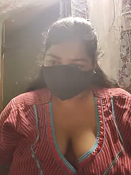Snapshot of Liyaa_24 chatting on 06/28/26, 03:29 Liyaa 24 online show from 06/28/26, 03:29