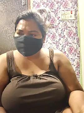 Liyaa 24 online show from 04/28/26, 06:45