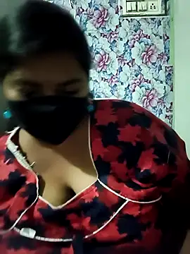 Liyaa 24 online show from 03/19/26, 04:29