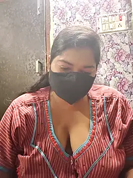 Liyaa 24 online show from 03/26/26, 05:22