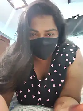 Liyaa 24 online show from 04/03/26, 05:52