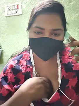 Snapshot of Liyaa_24 chatting on 02/16/26, 11:09 Liyaa 24 online show from 02/16/26, 11:09