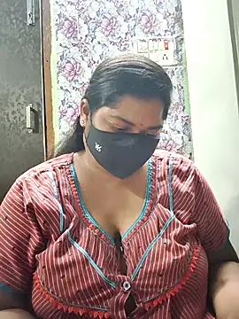 Liyaa 24 online show from 04/12/26, 05:05