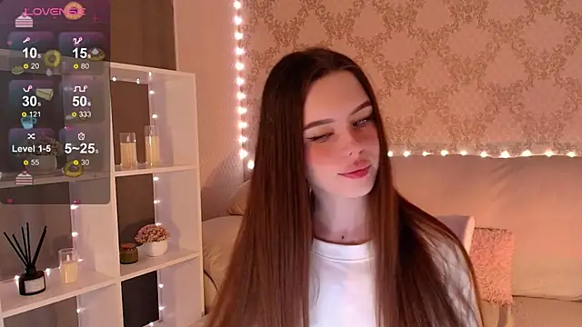 Snapshot of HolyMiax chatting on 07/12/26, 03:18 HolyMiax online show from 07/12/26, 03:18