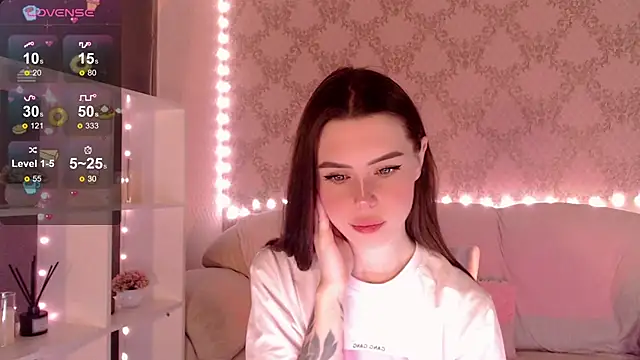 HolyMiax online show from 10/22/25, 03:39