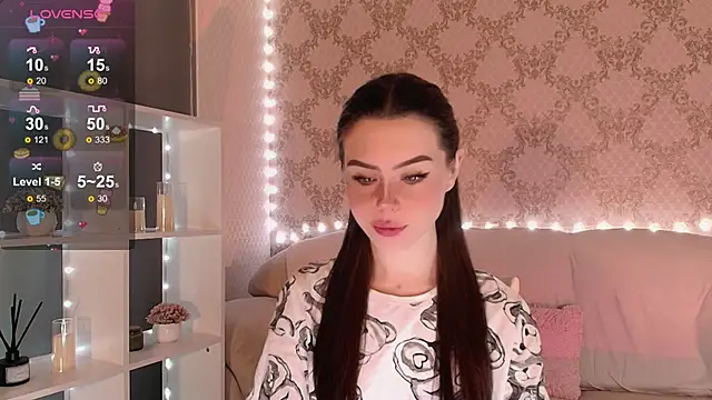 HolyMiax online show from 12/04/25, 03:05