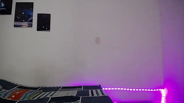 Snapshot of morbo_total69 chatting on 11/20/25, 01:50 morbo total69 online show from 11/20/25, 01:50