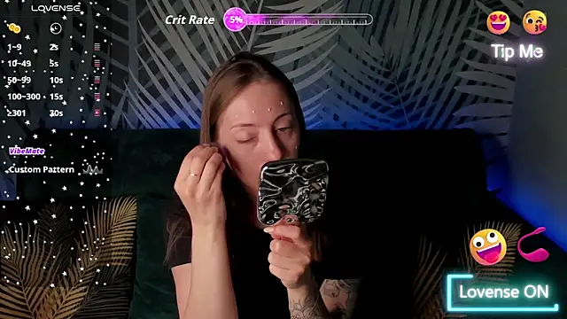 ChristyCrayme online show from 05/22/26, 10:08