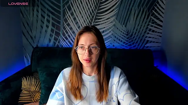 ChristyCrayme online show from 11/12/25, 11:52