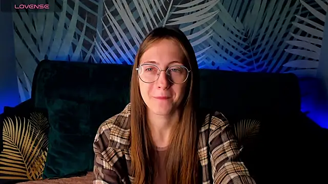 ChristyCrayme online show from 11/09/25, 10:25