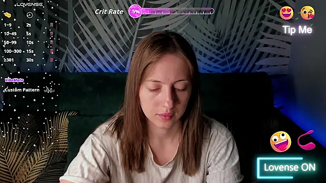 ChristyCrayme online show from 05/06/26, 10:03