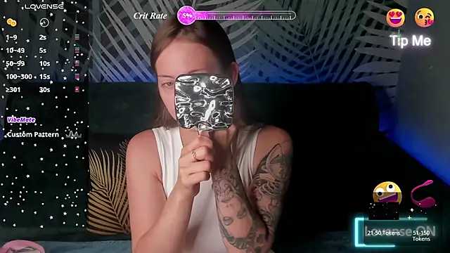 ChristyCrayme online show from 06/25/26, 10:15