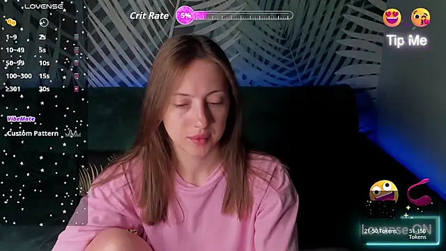 ChristyCrayme online show from 06/20/26, 10:04