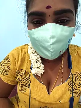 Snapshot of Tamil_riyalini12 chatting on 09/27/25, 05:24 Tamil riyalini12 online show from 09/27/25, 05:24