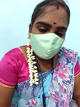 Snapshot of Tamil_riyalini12 chatting on 10/08/25, 05:53 Tamil riyalini12 online show from 10/08/25, 05:53