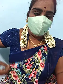 Snapshot of Tamil_riyalini12 chatting on 10/13/25, 07:48 Tamil riyalini12 online show from 10/13/25, 07:48