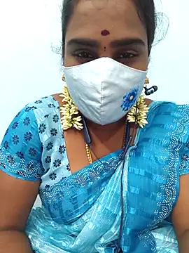 Snapshot of Tamil_riyalini12 chatting on 09/22/25, 12:11 Tamil riyalini12 online show from 09/22/25, 12:11
