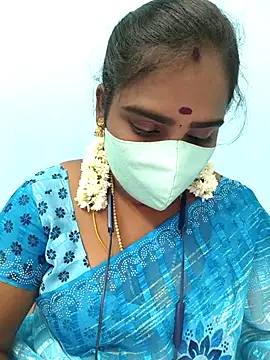 Snapshot of Tamil_riyalini12 chatting on 09/28/25, 05:20 Tamil riyalini12 online show from 09/28/25, 05:20