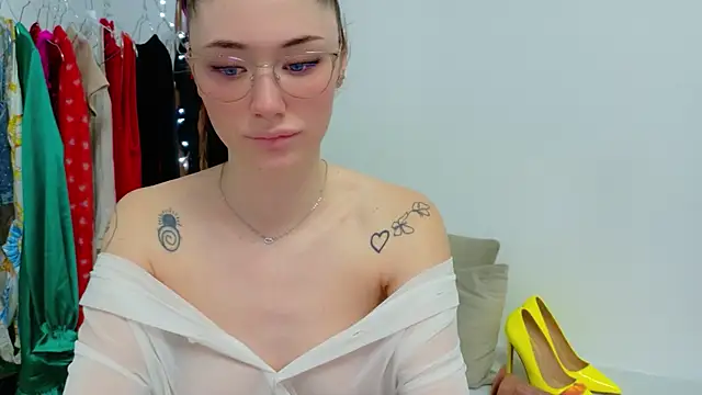 Ivanna  Rose online show from 03/28/26, 05:41