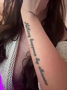 LunaBex online show from 12/22/25, 04:45