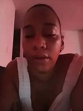 Snapshot of EbonyHorrny chatting on 06/14/26, 04:19 EbonyHorrny online show from 06/14/26, 04:19