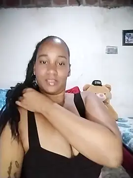 Snapshot of EbonyHorrny chatting on 10/06/25, 03:51 EbonyHorrny online show from 10/06/25, 03:51