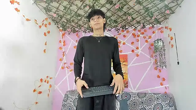 Bastian boyshot77 online show from 12/16/25, 01:48