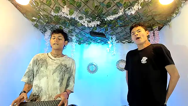 Bastian boyshot77 online show from 02/02/26, 01:10