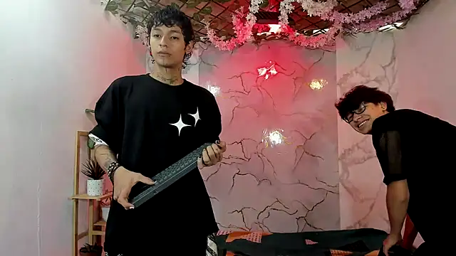 Bastian boyshot77 online show from 04/07/26, 07:15