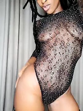 chocolatehotwife online show from 04/20/26, 12:02