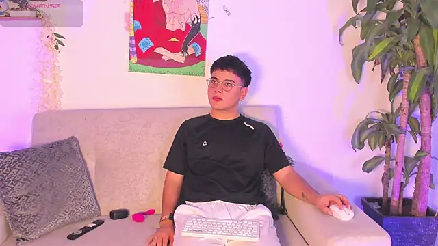 Young Ben online show from 11/26/25, 09:48