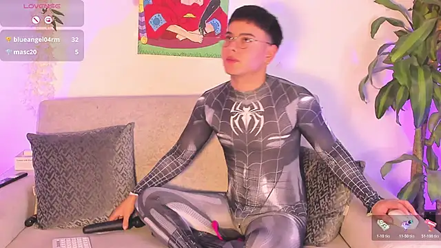 Young Ben online show from 11/17/25, 09:08