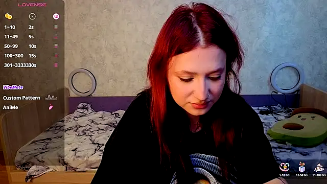 Mini Lady1 online show from 10/24/25, 07:18