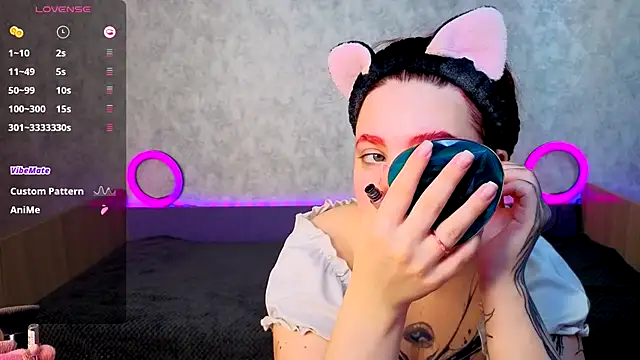 Mini Lady1 online show from 10/25/25, 07:07