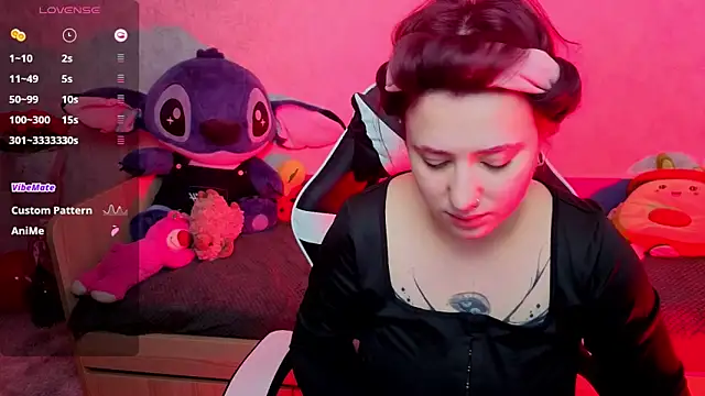 Mini Lady1 online show from 11/27/25, 07:42