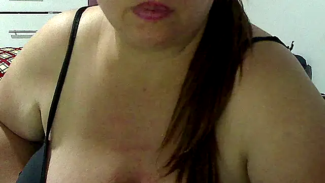 luciana69hot online show from 02/10/26, 10:09