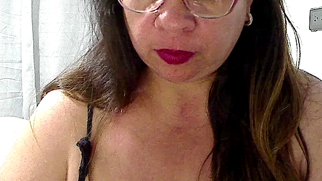 luciana69hot online show from 11/06/25, 11:42