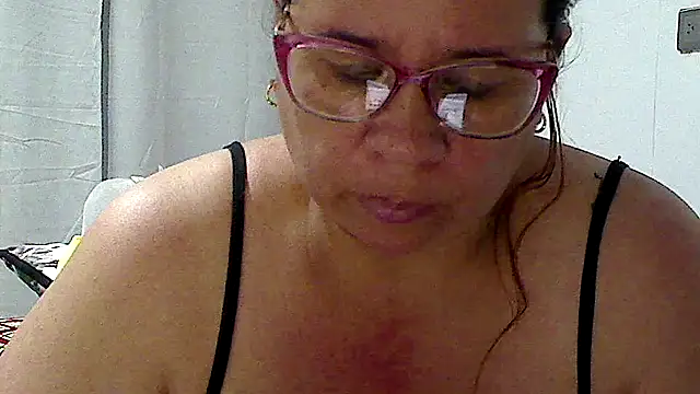 luciana69hot online show from 03/28/26, 10:33