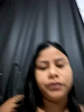 Snapshot of tigresa865 chatting on 10/10/25, 09:21 tigresa865 online show from 10/10/25, 09:21