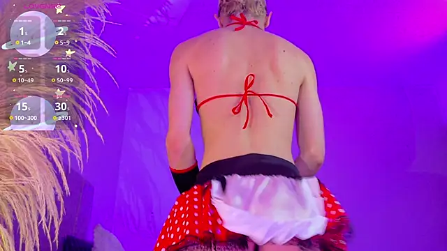 Snapshot of liiamluna_ chatting on 01/15/26, 09:23 liiamluna online show from 01/15/26, 09:23