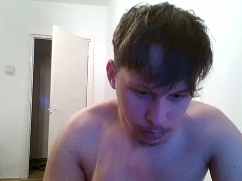 Snapshot of luciferalpha1231 chatting on 11/16/25, 03:50 luciferalpha1231 online show from 11/16/25, 03:50