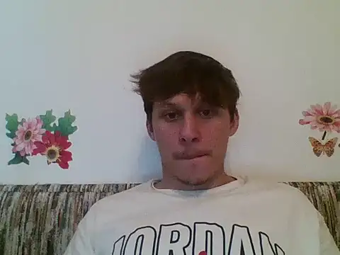 Snapshot of luciferalpha1231 chatting on 09/08/25, 03:11 luciferalpha1231 online show from 09/08/25, 03:11