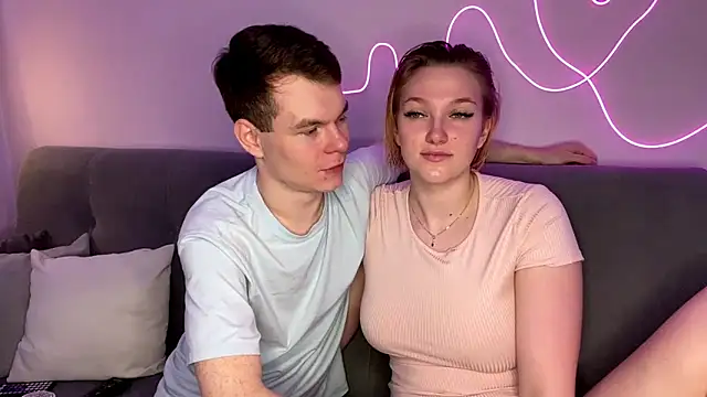 julielourens online show from 10/03/25, 08:16