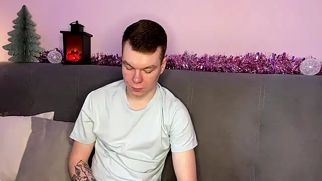 julielourens online show from 01/07/26, 08:08