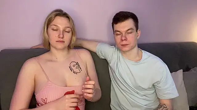 julielourens online show from 02/06/26, 08:10