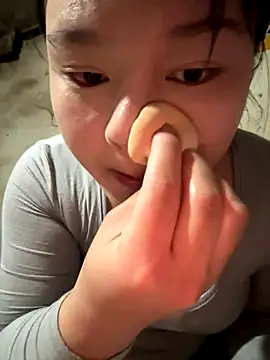 chenyu0308 online show from 11/01/25, 04:30