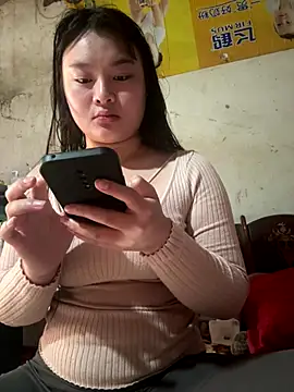 chenyu0308 online show from 12/01/25, 03:40