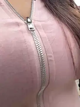 chenyu0308 online show from 09/23/25, 06:31